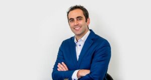 Dr. Davoody at Davoody & Hablinski Orthodontics in Houston, TX