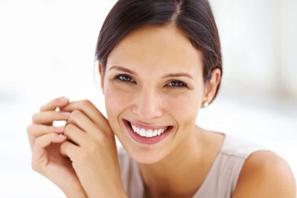 Do Damon Braces Require Fewer Visits in Houston, TX? Davoody and Hablinski Orthodontics